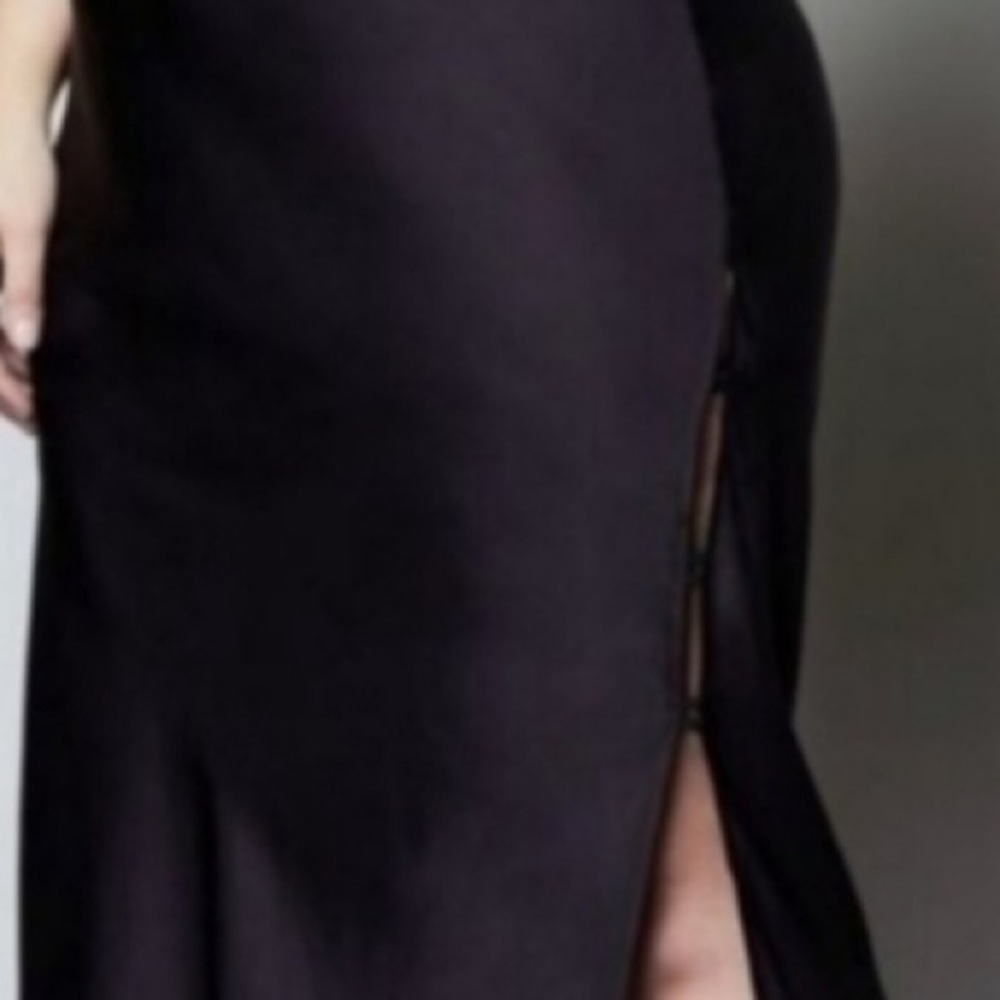 Good American Getaway Skirt